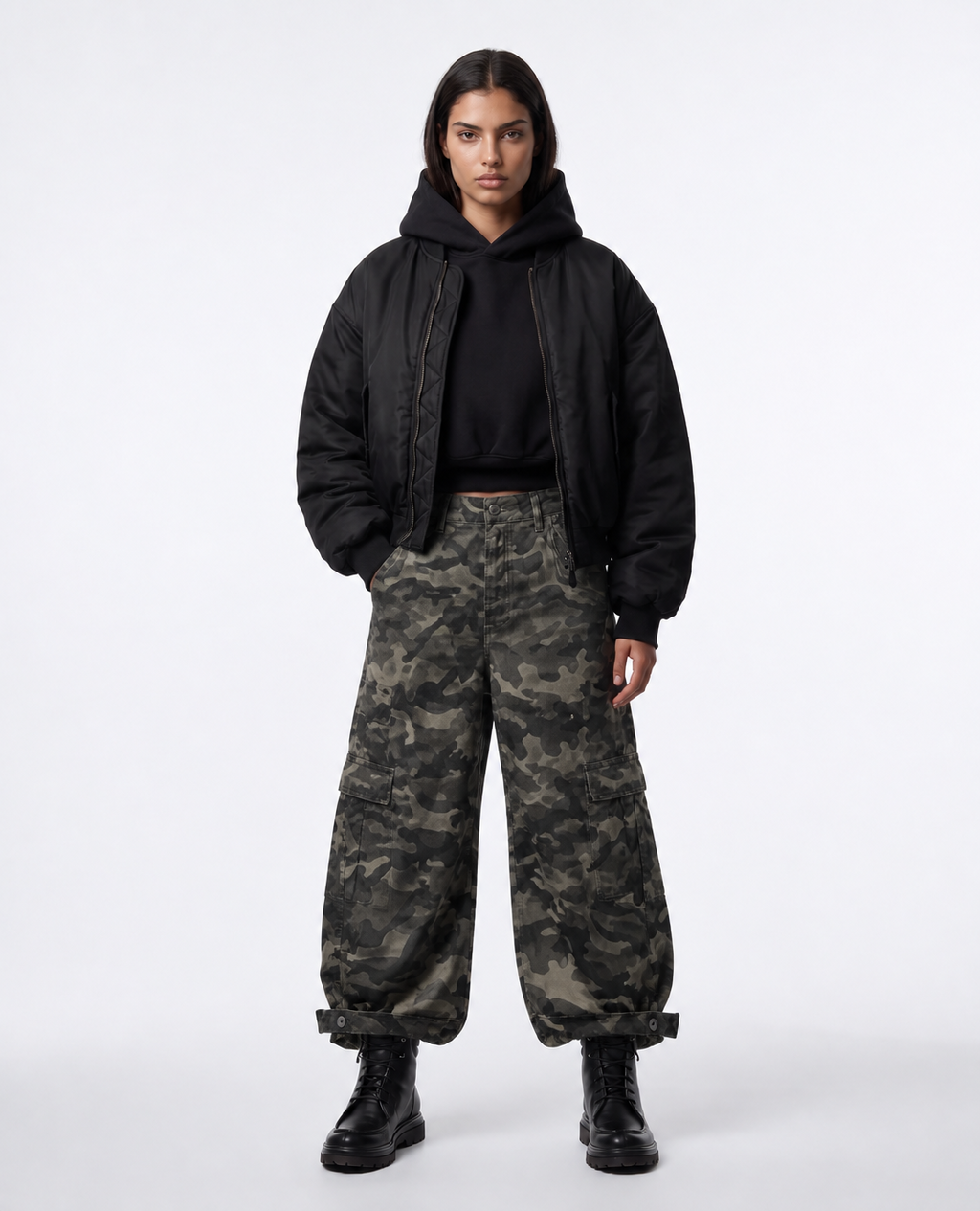 Rogue-Club Camo Cargo Pants