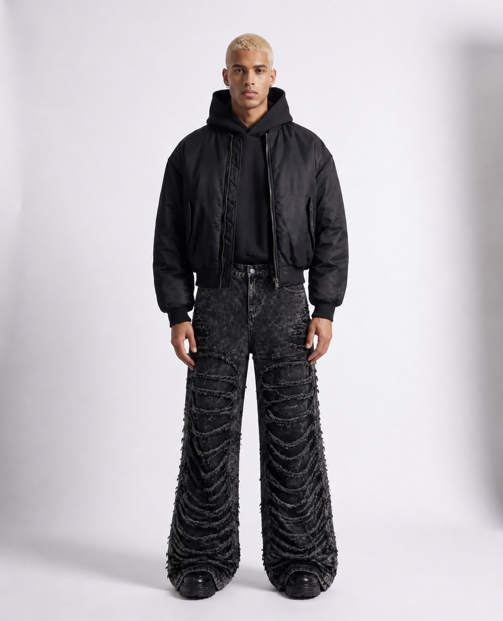 Rogue-Club Distressed Baggy Pants